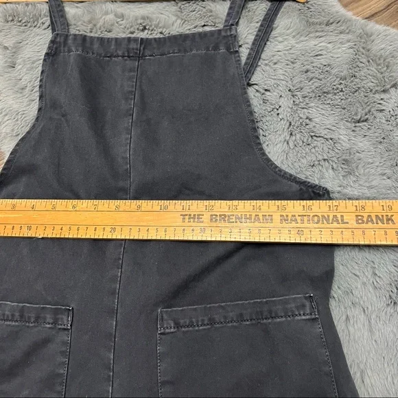 NWT Zara Denim Wide Leg CROPPED POCKET JUMPSUIT
Size small - Picture 9 of 14